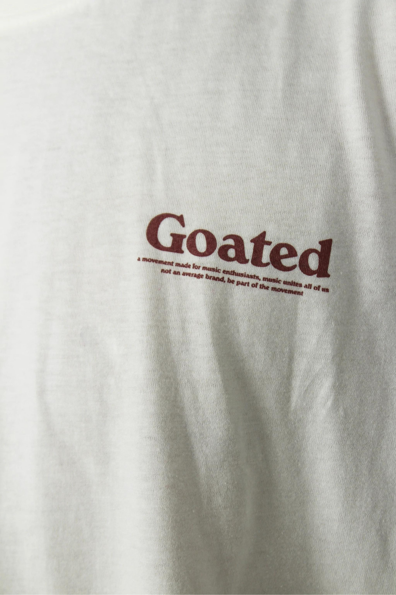 Camiseta Goated - Coconut Milk